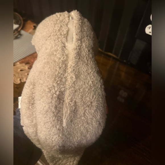 Soothing Otter Baby Toy - Picture 4 of 6